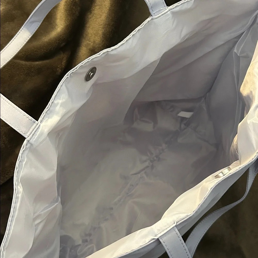 NWT Floral Gray Lavender Tote Bag